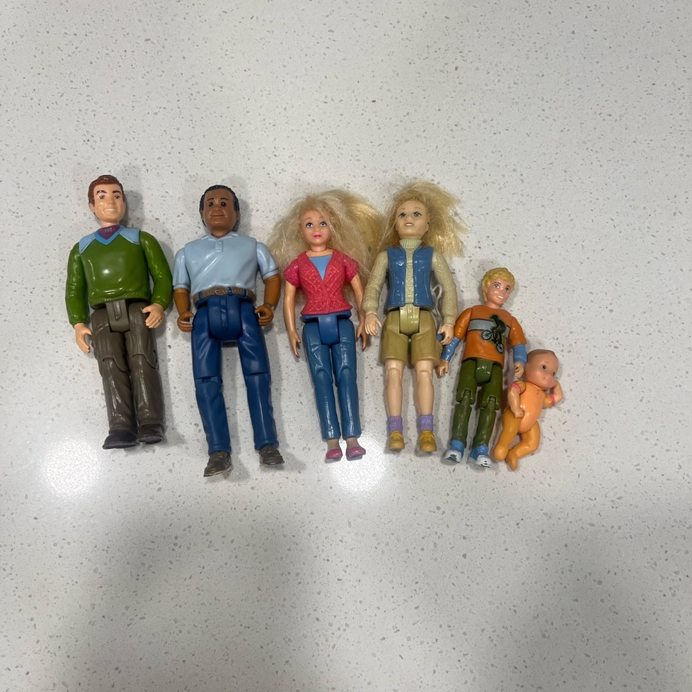 Fisher price living family dolls